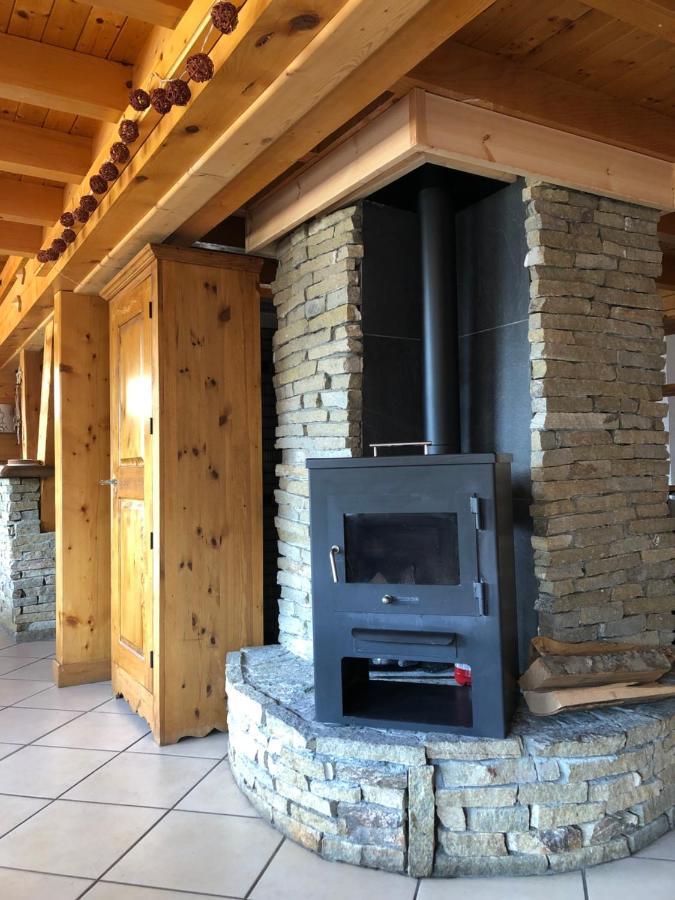 Central Hostel Chatel Exterior photo