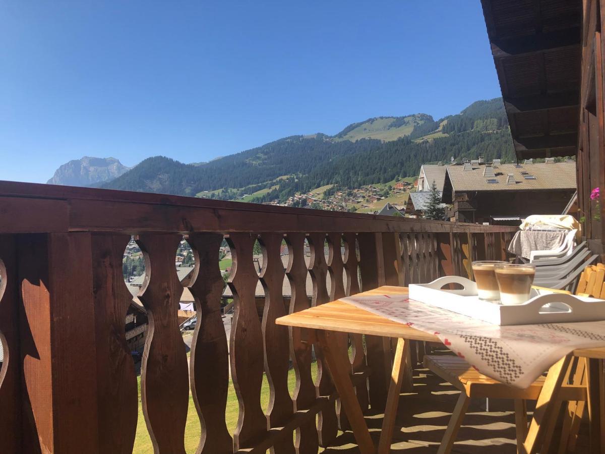 Central Hostel Chatel Exterior photo
