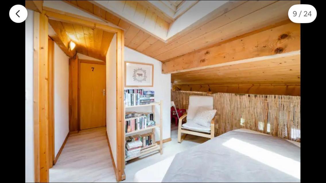 Central Hostel Chatel Exterior photo
