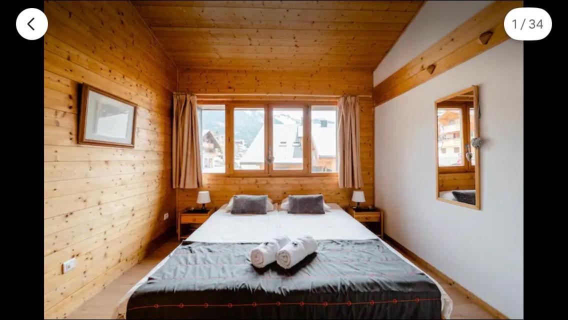 Central Hostel Chatel Exterior photo