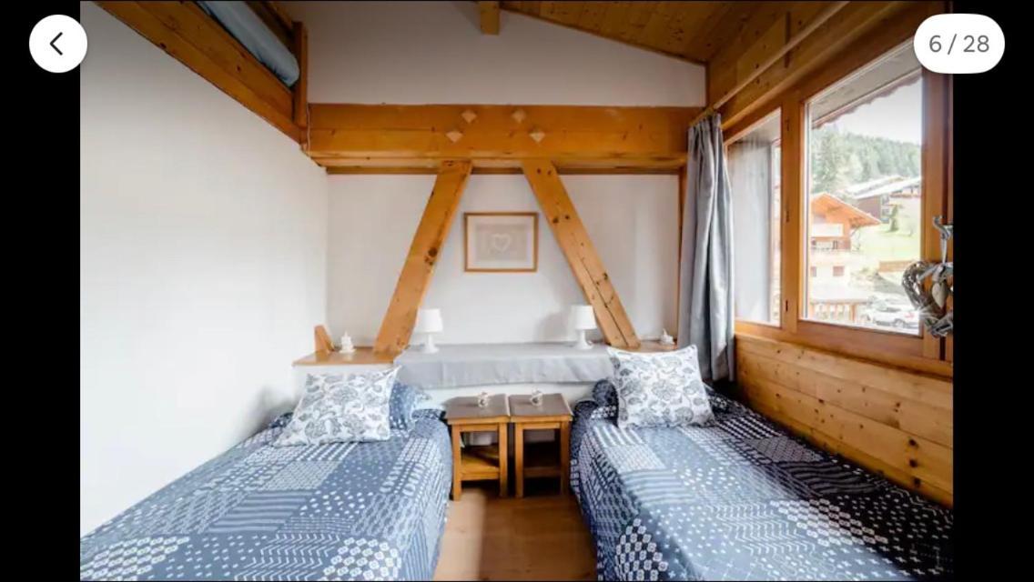 Central Hostel Chatel Exterior photo