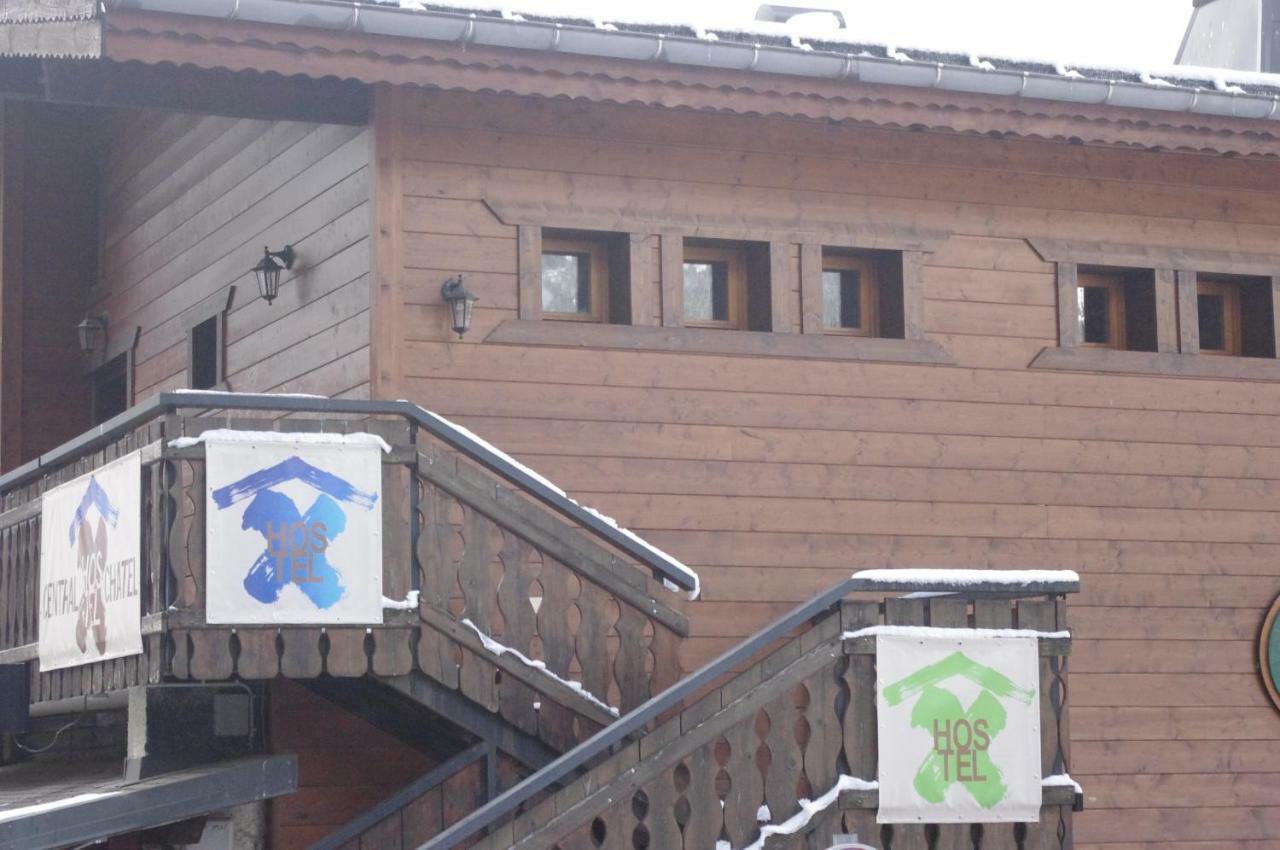 Central Hostel Chatel Exterior photo
