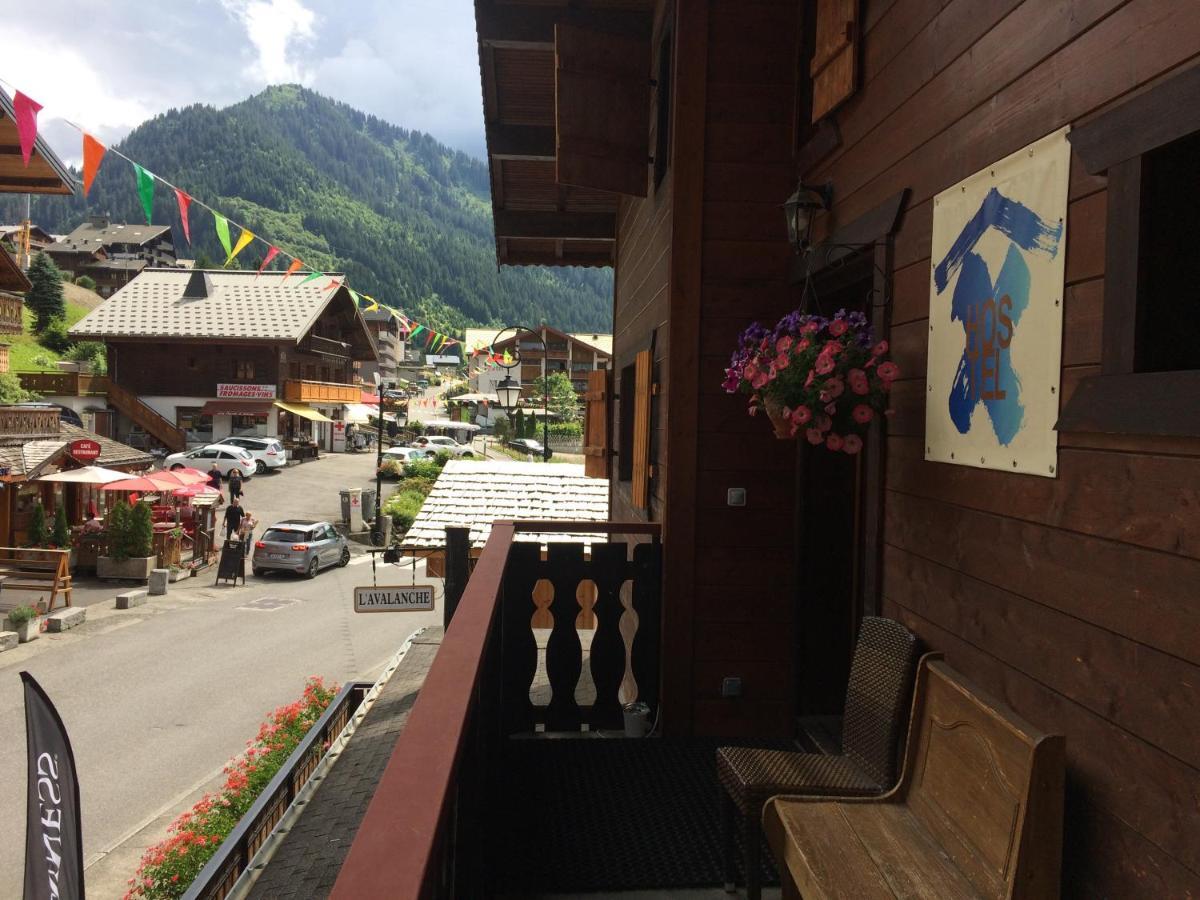 Central Hostel Chatel Exterior photo